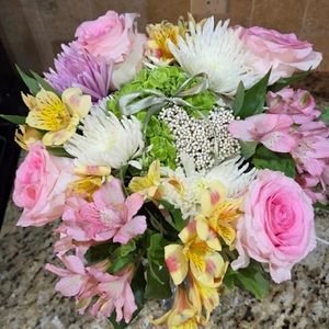 Meet your Posher, Dara